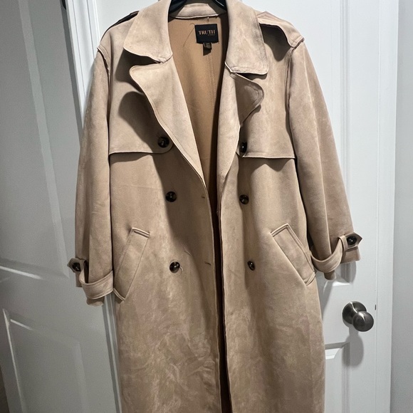 Jackets & Blazers - Tan Trench Coat